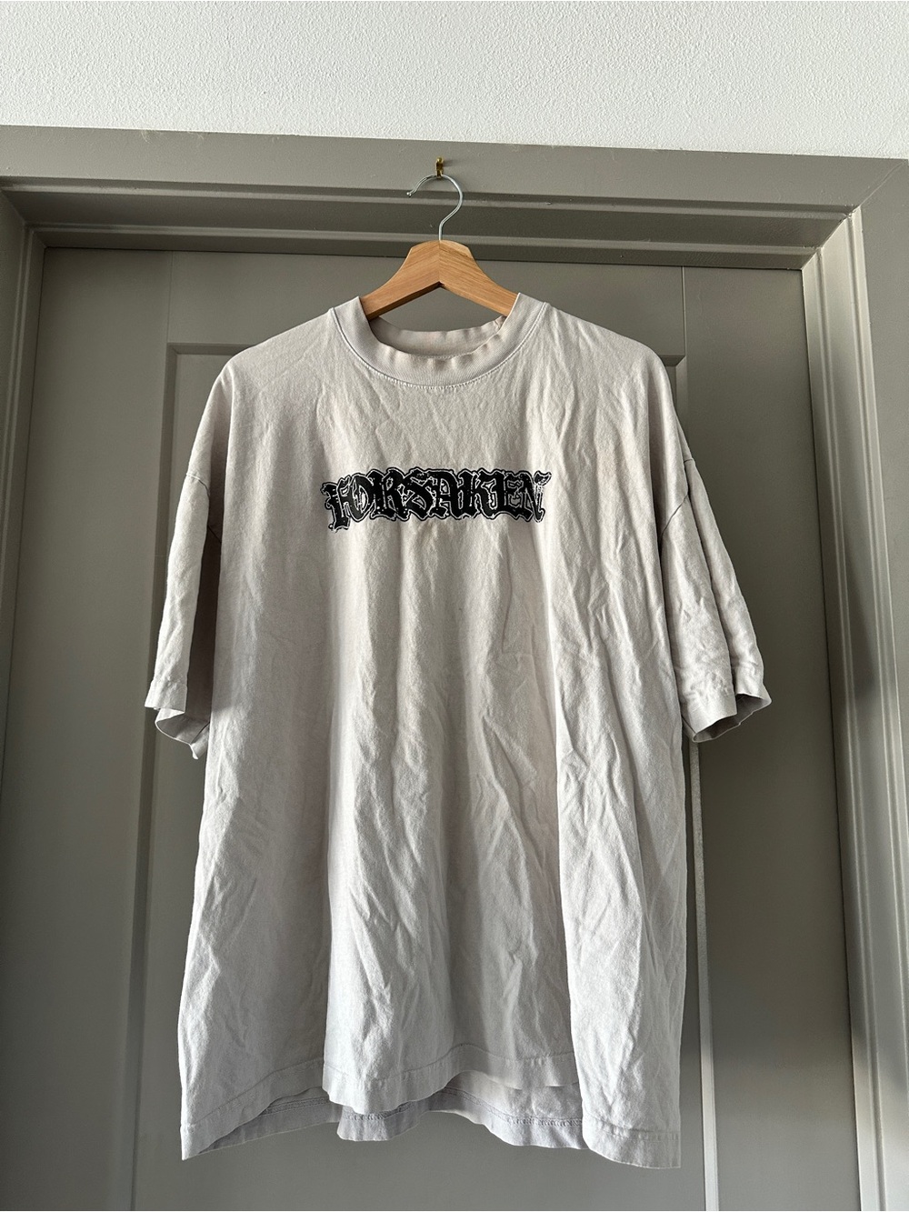Light Gray Graphic Short Sleeve Tee - Unbranded
